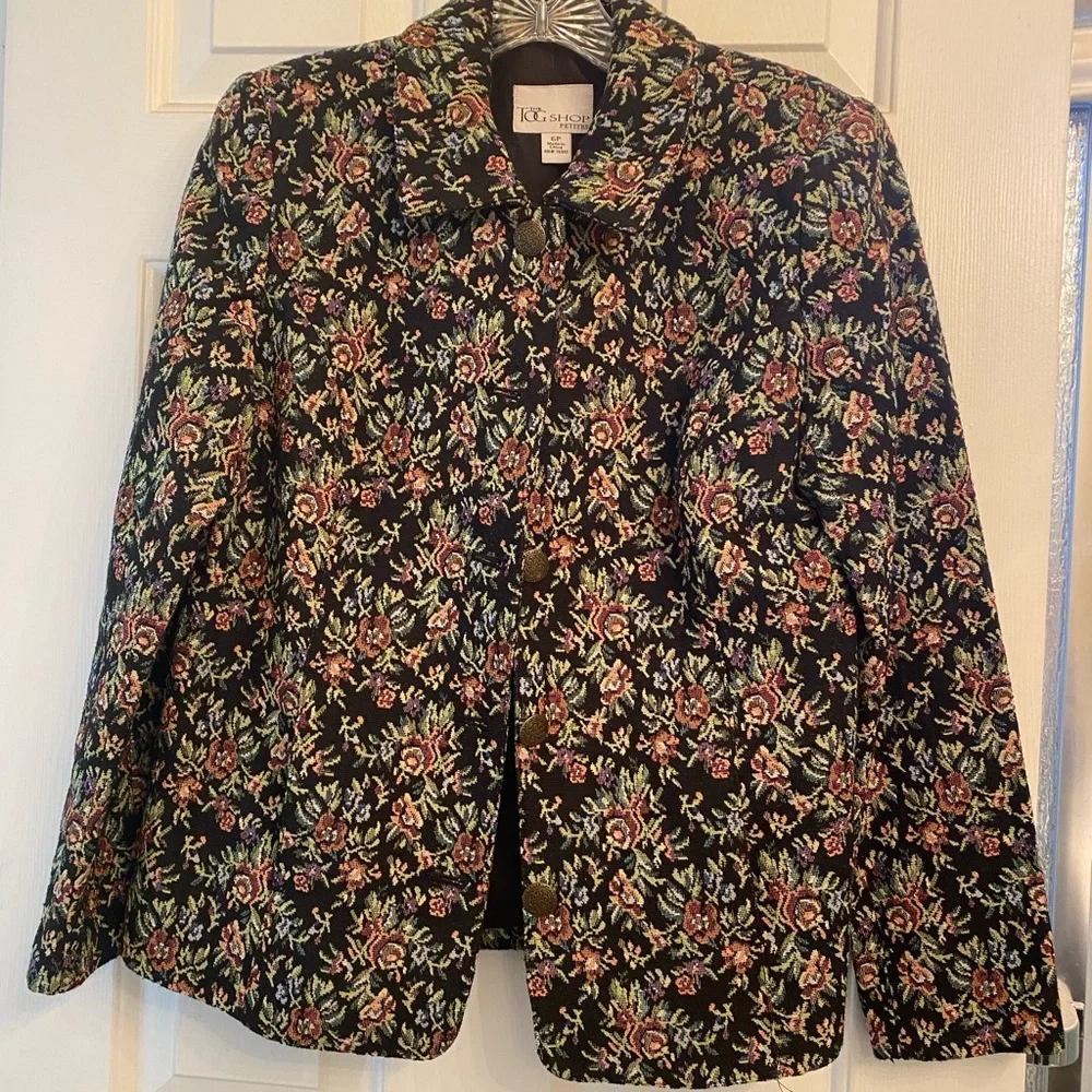 The Tog Shop Black Pinkish Floral jacket 6p